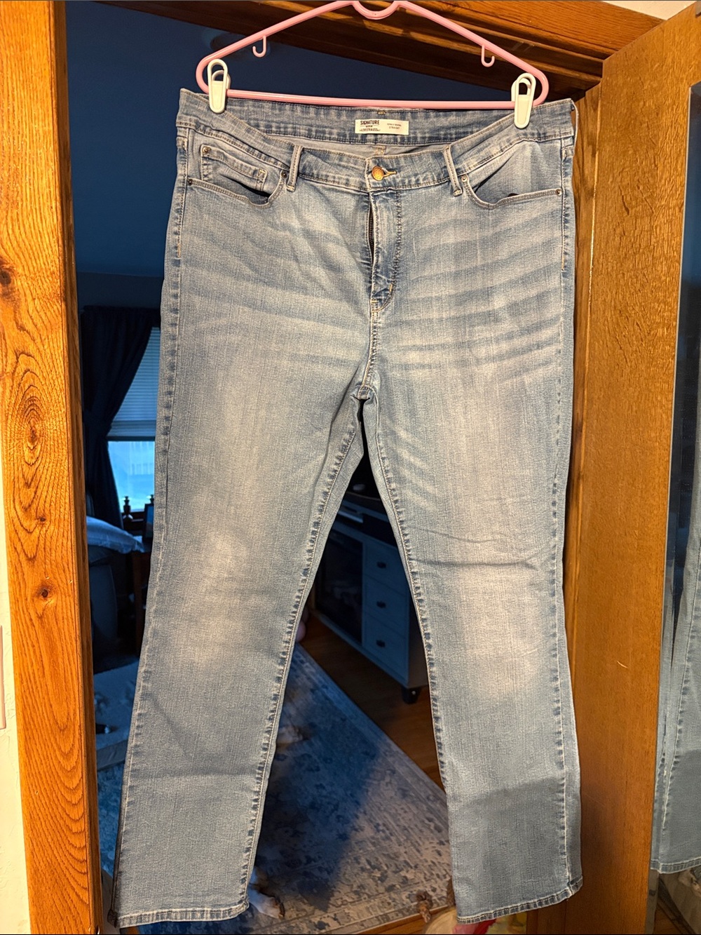 Signature by Levi Strauss Light Blue Straight Leg Women’s Jeans